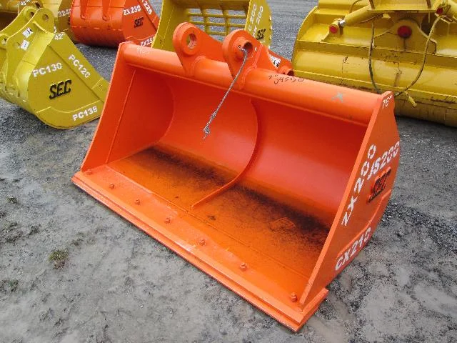 ロンボック　チェスト 5464- New 72” SEC Ditching Bucket Hitachi EX200, JD200, Case CX160